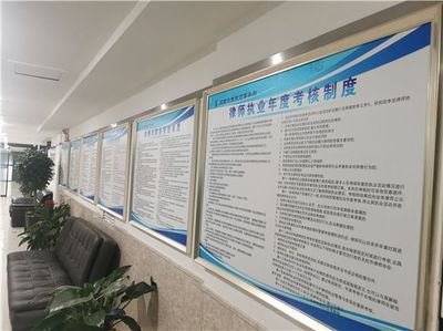 促進(jìn)全媒體社會(huì)服務(wù)，中豫律師事務(wù)所當(dāng)好企業(yè)法律管家